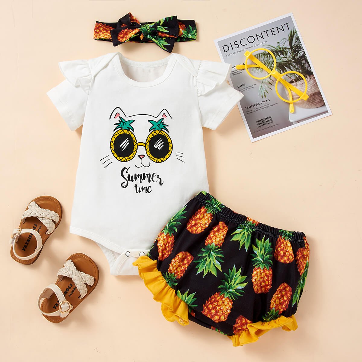 Baby Girl Graphic Ruffle Shoulder Bodysuit and Bloomer Set - Fashion Girl Online Store